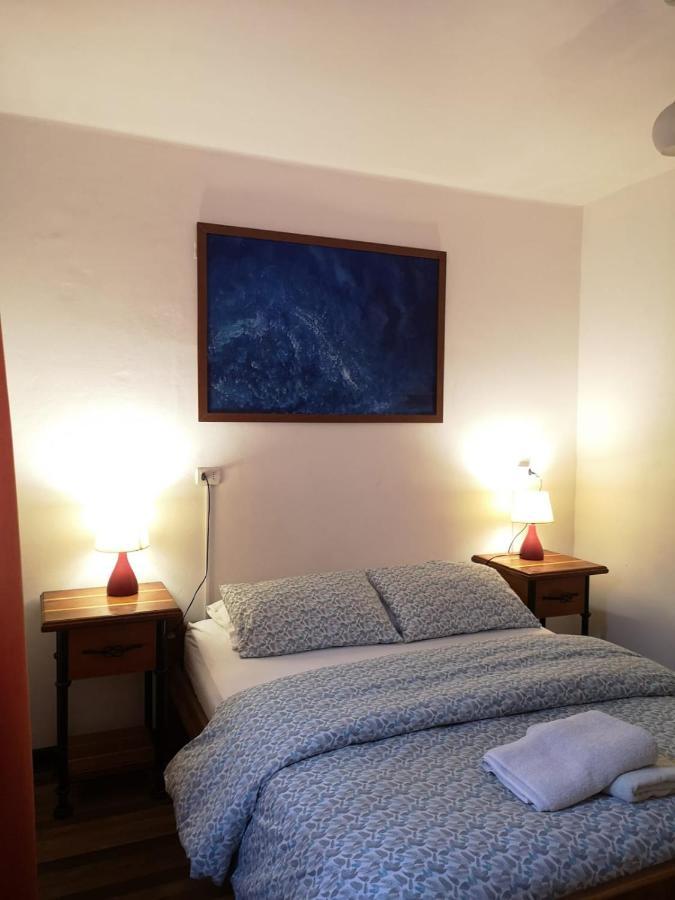 Hostal Vitalia Сантьяго Екстер'єр фото